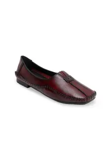 Zoom Shoes Women Textured Leather Loafers