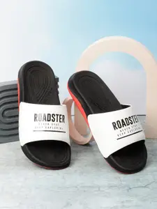 The Roadster Lifestyle Co. Men Printed Flip Flops