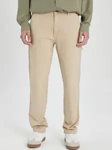 DeFacto Men Regular Fit Mid Rise Regular Trouser