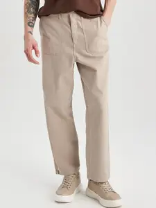 DeFacto Men Mid Rise Pure Cotton Regular Trousers