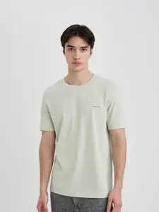 DeFacto Men Typography  T-shirt