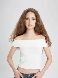DeFacto Women Off-Shoulder Solid Crop Top