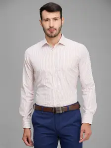 Park Avenue Slim Fit Opaque Checked Formal Shirt