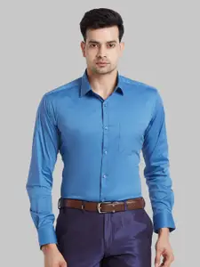 Park Avenue Slim Fit Opaque Cotton Formal Shirt