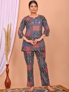 DHANOTA Women Printed Night suit