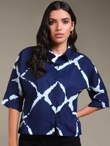 The Roadster Lifestyle Co. Blue & white Geometric Printed Cotton Shirt Style Tops