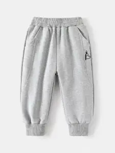StyleCast Grey Boys Mid-Rise Jogger