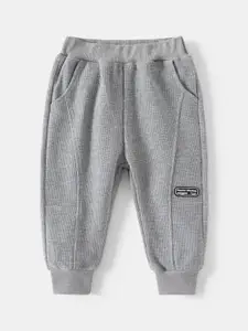 StyleCast Boys Grey Mid-Rise Joggers