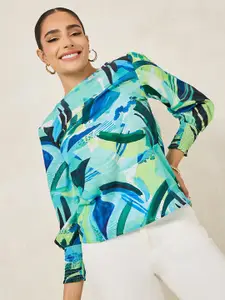 Styli Women Printed Boat Neck Top With Elasticated Cuff