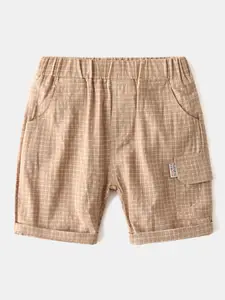 StyleCast Boys Brown Checked Mid Rise Cotton Shorts