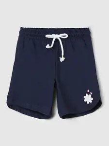 max Girls Solid Mid-Rise Regular Fit Cotton Casual Shorts