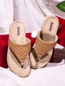 The Roadster Lifestyle Co. Women Embellished Thong Flip Flops