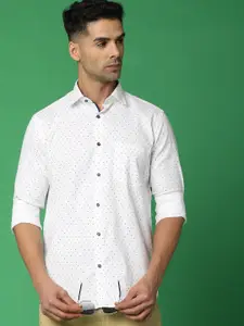 V-Mart Printed Spread Collar Casual Shirt
