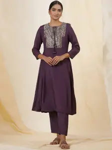 W Ethnic Motifs Yoke Design Thread Work A-Line Kurta