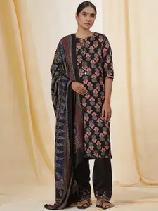 W Floral Printed Keyhole Neck Flared Sleeves Mirror Work Kurta