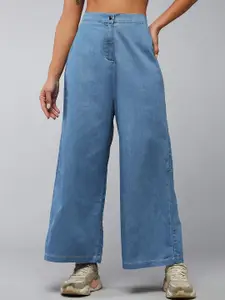 DOLCE CRUDO Women Wide Leg Clean Look High-Rise Stretchable Jeans