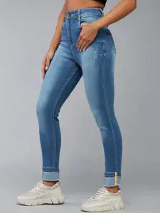 DOLCE CRUDO Women Skinny Fit High-Rise Mildly Distressed Light Fade Stretchable Jeans