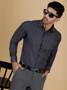 Greenfibre Slim Fit Self Design Spread Collar Formal Shirt