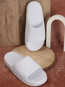 The Roadster Lifestyle Co. Men White Textured Sliders