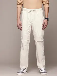 The Roadster Lifestyle Co. Men Baggy Fit Parachute Trousers