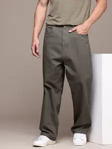 The Roadster Life Co. Men Pure Cotton Baggy Fit Chinos Trousers