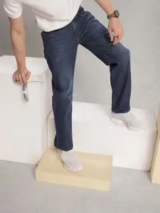 WROGN Men Anti Fit Light Fade Stretchable Jeans