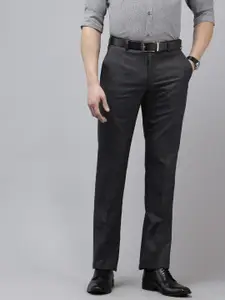 Park Avenue Men Checked Formal Trousers