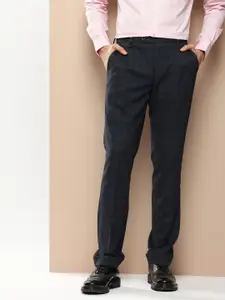 INVICTUS Men Weft Stetch- 2 Way Comfort Stretch Checked Slim Fit Trousers