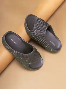 Red Tape Men Self Design Rubber Sliders