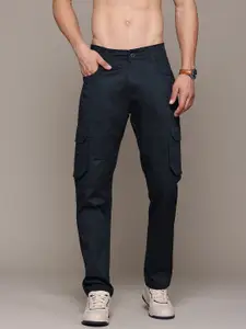 Roadster Men Relaxed Loose Fit Cargos