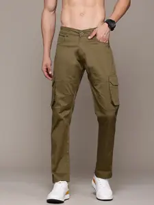 Roadster Men Relaxed Loose Fit Cargos