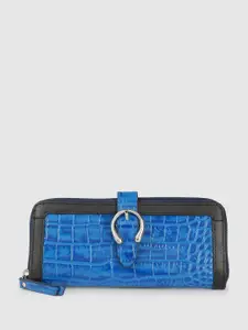 Hidesign Women Animal Textured Leather Zip Around Wallet