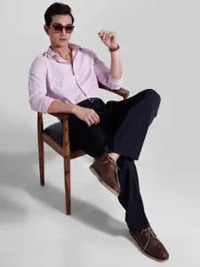 encore by INVICTUS Opaque Checked Casual Shirt