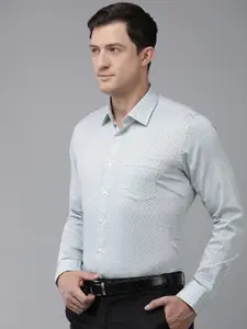 Van Heusen Pure Cotton Slim Fit Geometric Printed Formal Shirt