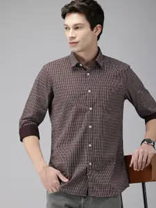 Van Heusen Sport Pure Cotton Slim Fit Opaque Printed Casual Shirt