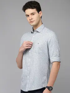 Van Heusen Sport Pure Cotton Slim Fit Opaque Checked Casual Shirt