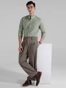 INVICTUS Signature Slim Fit Band Collar Formal Shirt