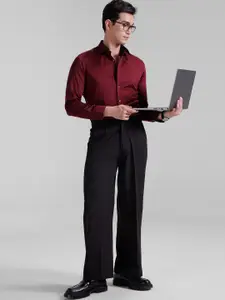 INVICTUS Signature Pure Cotton Slim Fit Formal Shirt