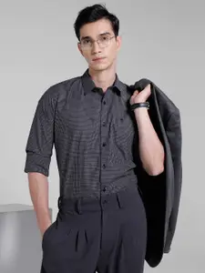 INVICTUS Signature Pure Cotton Micro Checks Monochrome Formal Shirt