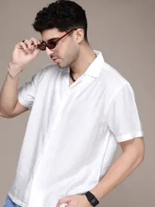 The Roadster Life Co. Relaxed Fit Casual Shirt