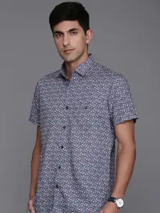 Louis Philippe Sport Slim Fit Opaque Printed Casual Shirt