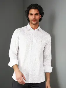 Crimsoune Club Men Classic Slim Fit Floral Opaque Printed Casual Shirt