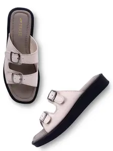 TRASE Women Open Toe Flats with Buckles