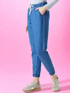 DressBerry Women Regular Fit Mid Rise Regular Length Non-Stretchable Denim Joggers