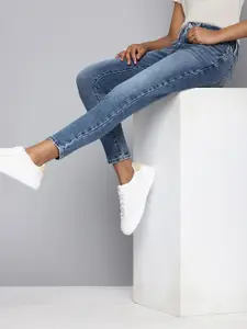 Levis Women 721 Skinny Fit High-Rise Heavy Fade Stretchable Jeans