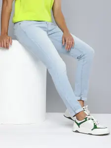 Levis Women 711 Skinny Fit Light Fade Stretchable Jeans