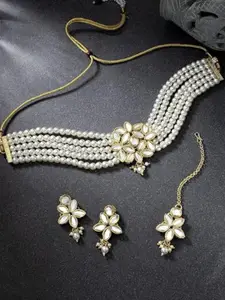 I Jewels Gold-Plated Stone-Studded & Beaded Necklace and Earrings With Maang Tika