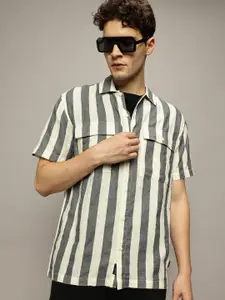 The Roadster Lifestyle Co. Men Premium Spread Collar Striped Cotton Casual Shirt