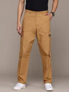 The Roadster Lifestyle Co. Men Pure Cotton Relaxed Cargos Trousers