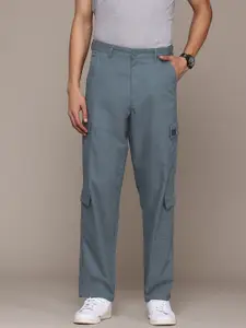 The Roadster Lifestyle Co. Men Pure Cotton Relaxed Cargos